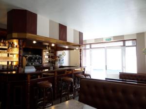 Hotels Hotel Des Tilleuls : photos des chambres