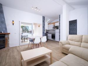 Holiday Home La Camarrocha by Interhome