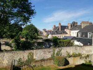 Appartements Le MAELY, studio au calme, centre de Honfleur (linge fourni) : photos des chambres