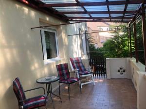 Ferienwohnung Im Damm - private Terrasse