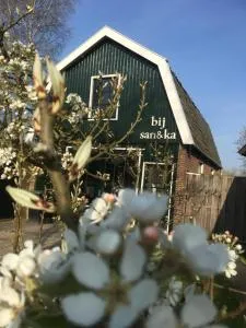 bij San & Ka - Zwaagdijk-Oost