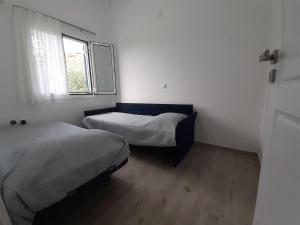 Despinas house Kythnos