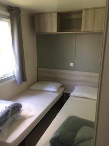 Campings MOBIL HOME 6/8 places : photos des chambres