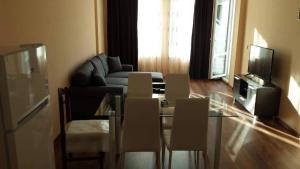 Apartment Primorsko NEW Meters away from the north beach