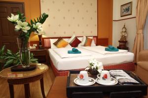 People Place Classic Hotel SHA Extra Plus