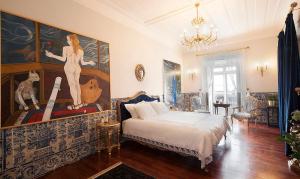 King Suite (Pantheon Room) room in Casa dell'Arte Club House