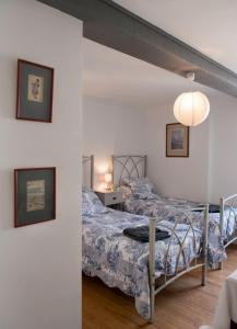 B&B / Chambres d'hotes 39 Tour de Ville : photos des chambres