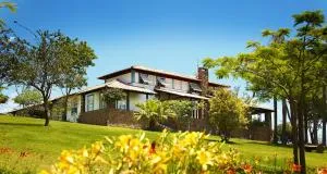 Lake Vilas Charm Hotel - مورانجابا