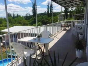 Holiday House - Motsameta