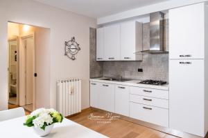 Feel at Home - NEL CUORE DI LOVERE