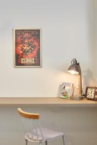 Enjoy Athens from a funky studio near Acropolis!