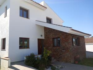 Villa Madodos con piscina privada, jacuzzi, barbacoa y chimenea