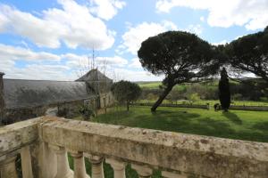 B&B / Chambres d'hotes Vignoble Chateau Piegue - winery : photos des chambres