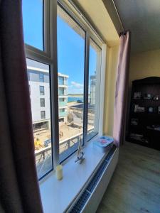 Atlantic Views Middle floor