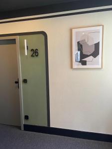 Drei-Farben-Haus in Stuttgart, Germany | Wander