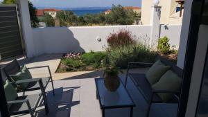 Marko's Cosy Apartment Agistri Greece