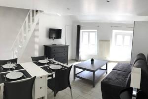 Appartements Duplex Bellifontain au coeur de Fontainebleau : photos des chambres
