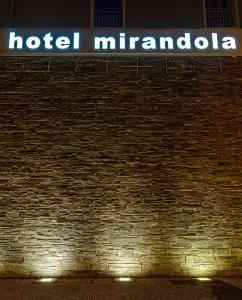 Hotel Mirandola - Villa Poma