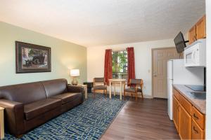 Creekstone Inn