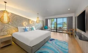 LIV Hotel Phuket Patong Beachfront - Patong-part