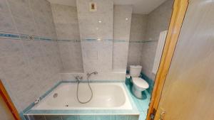 Appartements Bleu Mesange - 2 Bedrooms and 2 Bathrooms : photos des chambres