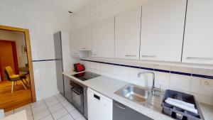 Appartements Bleu Mesange - 2 Bedrooms and 2 Bathrooms : photos des chambres