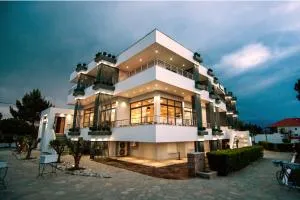 Hotel Golden Sun - Velika