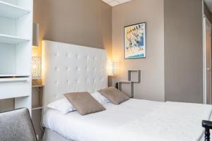 Hotels Cit'Hotel Normandy Hotel Pornichet La Baule : photos des chambres