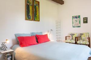 Domaine du Clos dAlari-chambres dhôtes au milieu des vignes