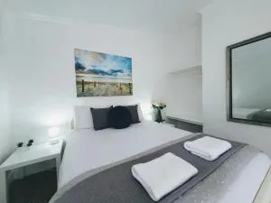 Busselton Holiday Units - Geographe