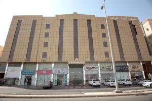 Three-Bedroom Apartment room in Asdaa Al Rahah Hotel Suites