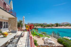 Apartments Villa Zrinka - Last season ever!