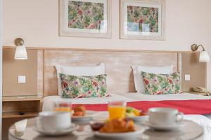 Dorisol Buganvilia Studio Hotel