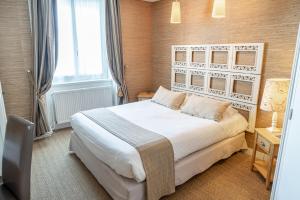 Hotels Cit'Hotel Normandy Hotel Pornichet La Baule : photos des chambres