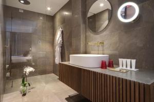 Deluxe Room room in Grand Hotel Campione