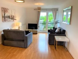 Firpark City Apartment - 2 Bedrooms - Springburn