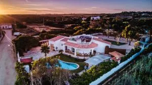 The Lighthouse Hostel - Raposeira