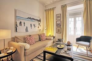 Amoreiras Luxurious by Lisbon Village Apartments - 4-star hotels in Lisbon