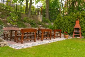 WILLA SUDETY blisko szlaków górskich i wyciągów narciarskich, prywatny bezpłatny parking