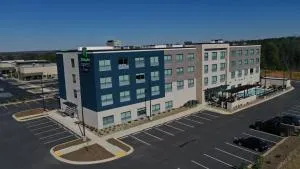 Holiday Inn Express & Suites Richburg by IHG - Taylors Creek