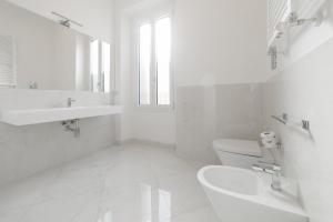Deluxe Double Room with Castle View
