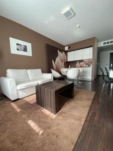 Apartament salon z sypialnią w hotelu Diva
