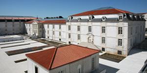 Appartements Residence de l'Arsenal Royal - Meubles de Tourisme : photos des chambres