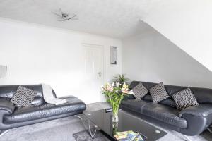 CAPRI 13 SA - 3 Bedroom House close to Loughborough University, EV car facilities, Free Parking, Free Wifi - Ask for contractor rates!