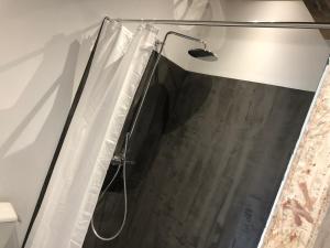 Sejours chez l'habitant Maison au bord de l’eau : photos des chambres
