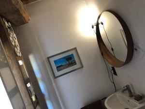 Sejours chez l'habitant Maison au bord de l’eau : photos des chambres