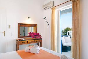 Standard Double or Twin Room with Sea View room in Agistri Apartments