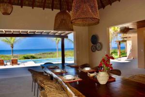 Casa Constantia Beach Front Villa