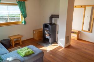 house on the top of the hill 