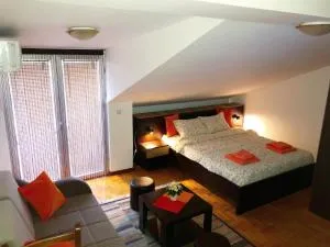 Apartmani Tamara - 文加卡班加